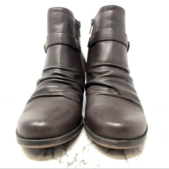 Baretraps Ruby ruched vegan leather brown bootie 7 classic neutral comfy - Picture 4 of 11